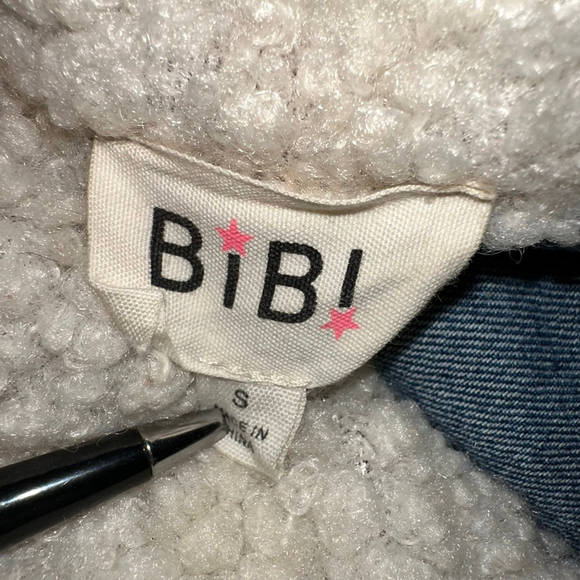 BiBi Women’s Blue Denim & Cream Sherpa Jean Jacket Size Small - Picture 3 of 16